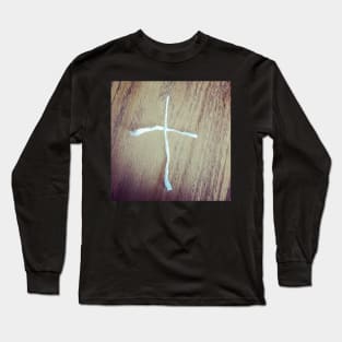 Straw Art Cross Long Sleeve T-Shirt